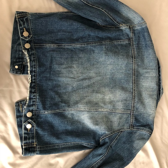 Denim jacket - Picture 2 of 3